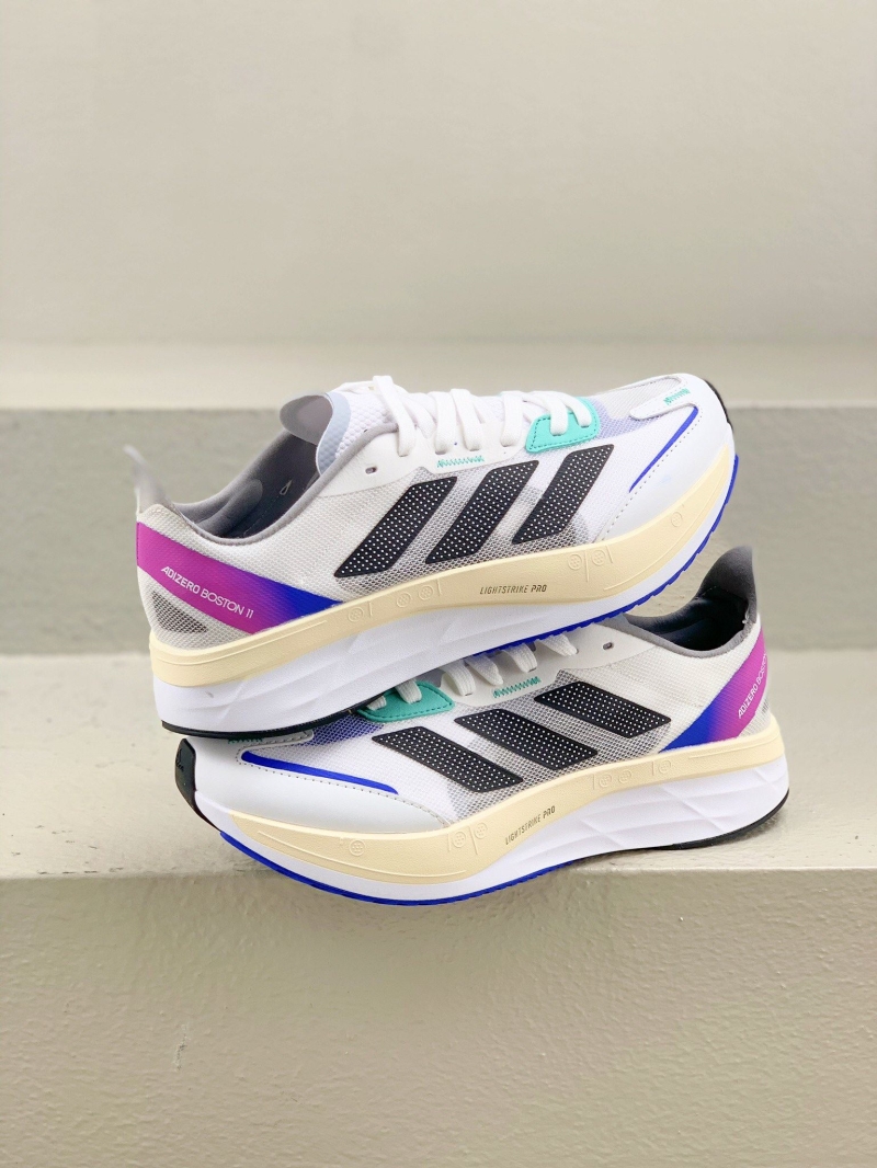 Adidas Sneakers